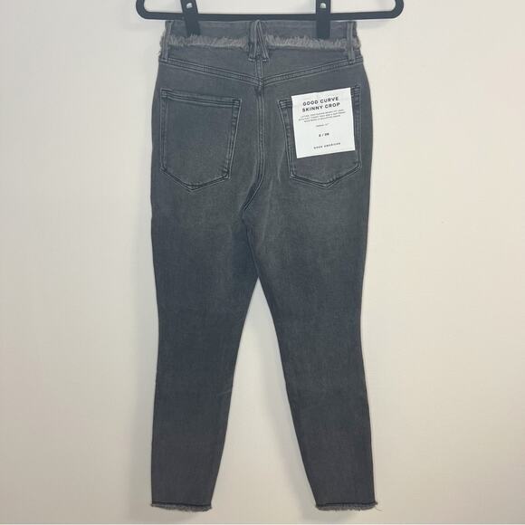 Good American Good Curve Skinny Crop Fringe Detail Size 2 / 26 - Picture 11 of 11